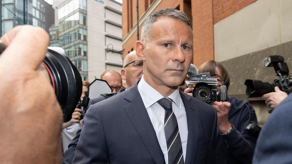 Ryan Giggsiä syytetään väkivallanteoista.