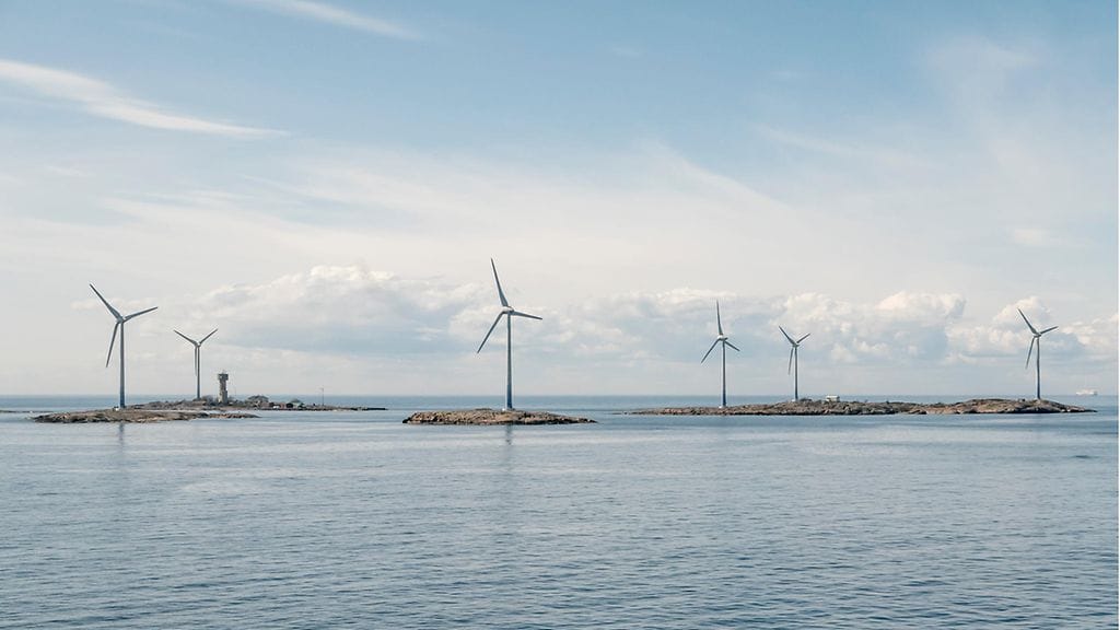 Tuulivoimaa Ahvenanmaan saaristossa.