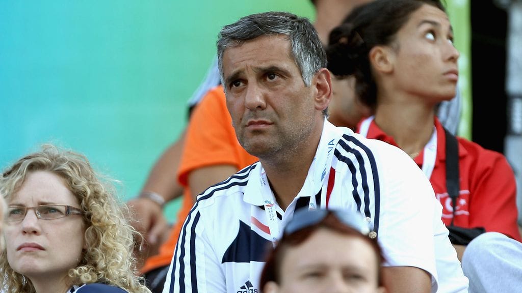 Minichello sai elinikäisen valmennuskiellon.