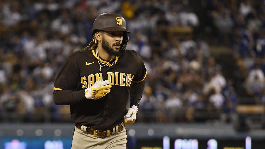 Fernando Tatis Jr. joutuu olemaan sivussa pelikentiltä pitkälle ensi kauteen saakka.