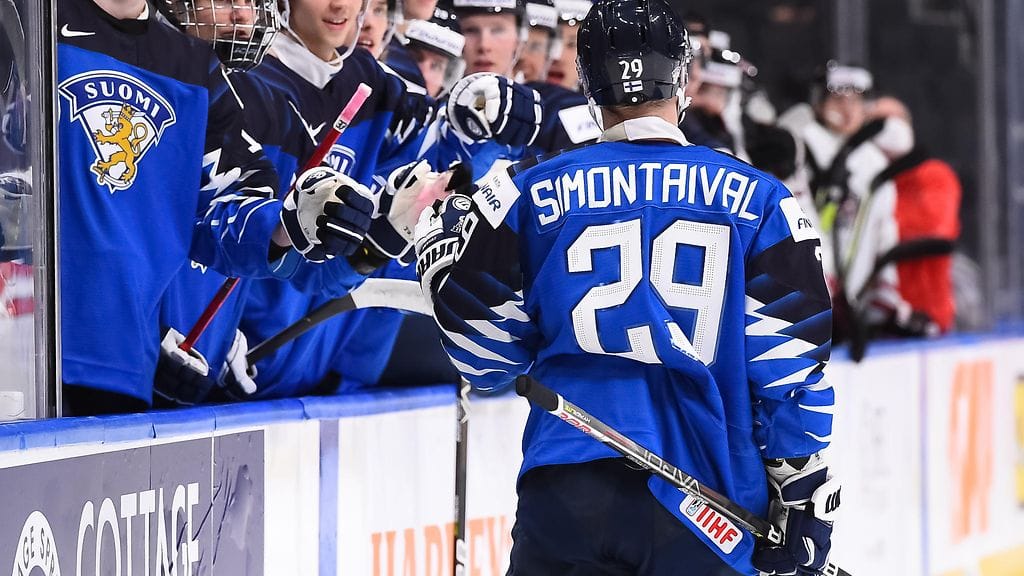 Kasper Simontaival teki Suomen ensimmäisen maalin.