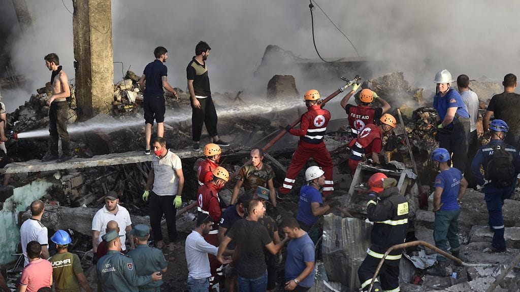 Paikallisten uutislähetysten mukaan räjähdys tapahtui paikassa, jossa säilöttiin ilotulitteita.