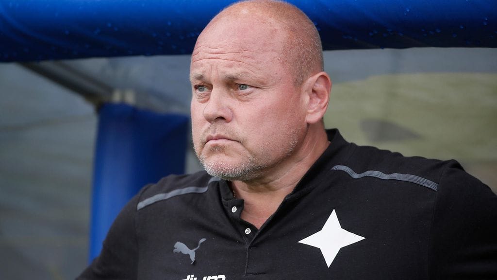 Mixu Paatelaisen valmentama HIFK on edelleen Veikkausliigan peränpitäjänä.