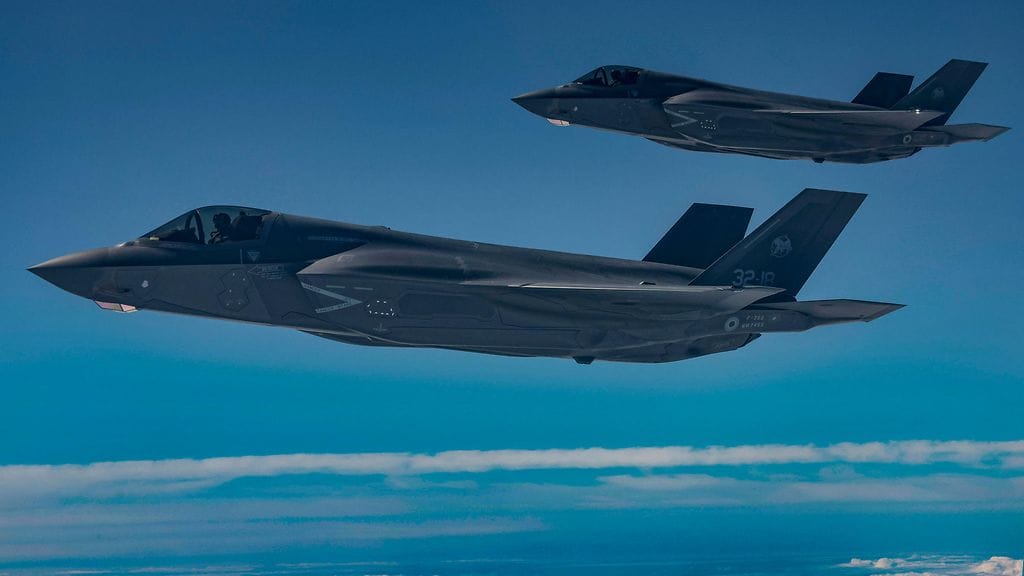 Myös Suomi on sopinut hävittäjäkaupoissa ostavansa yhteensä 64 Lockheed Martinin valmistamaa F-35A -monitoimihävittäjää. Ensimmäiset hävittäjät saapuvat Suomeen vuonna 2025.