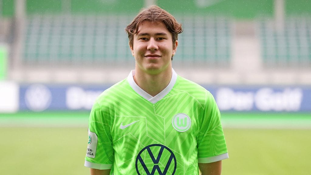 Aleksi Heino hamuaa myös maajoukkueeseen.