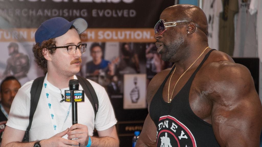 Kali Muscle (oik.) on jatkanut steroidien käytöstä varoittamista. Kuva vuodelta 2015.