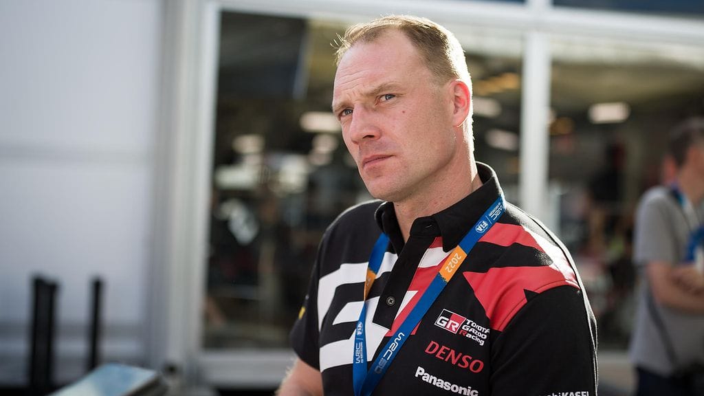 Jari-Matti Latvala uskoo vakaasti Kalle Rovanperän hoitavan maailmanmestaruuden.
