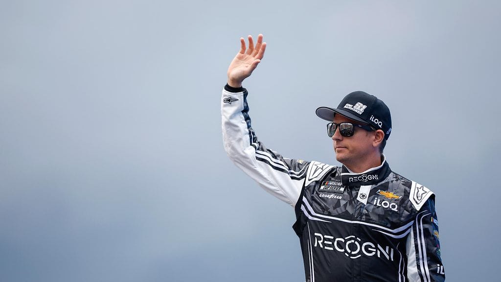 Kimi Räikkösen ajosuoritukset keräsivät kehuja Nascar-piireissä.