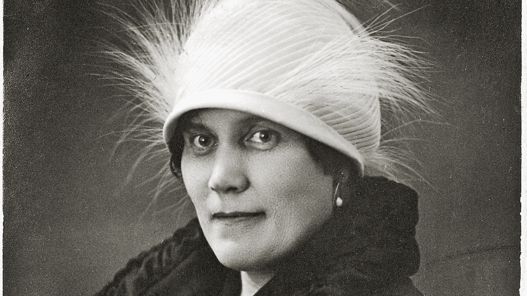 Minna Craucher eli pitkään pikkurikollisen elämää elättäen itsensä varastelulla ja seksityöllä.