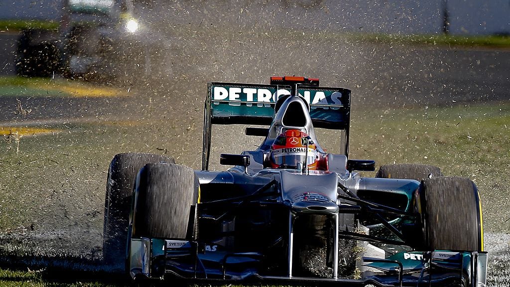 Michael Schumacher ajoi ulos radalta