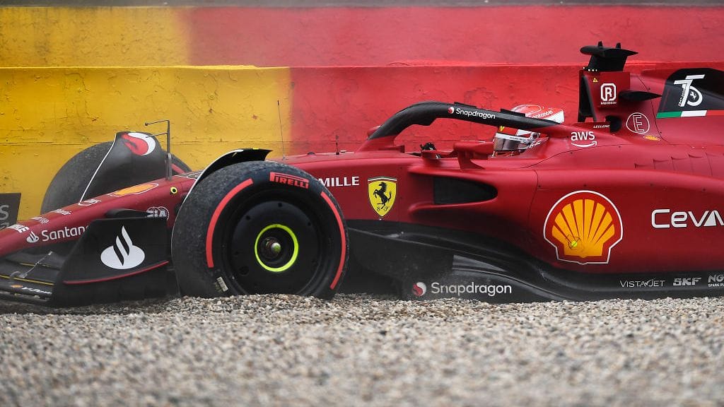 Charles Leclerc ajoi soralle Belgian GP:n kolmansissa harjoituksissa.