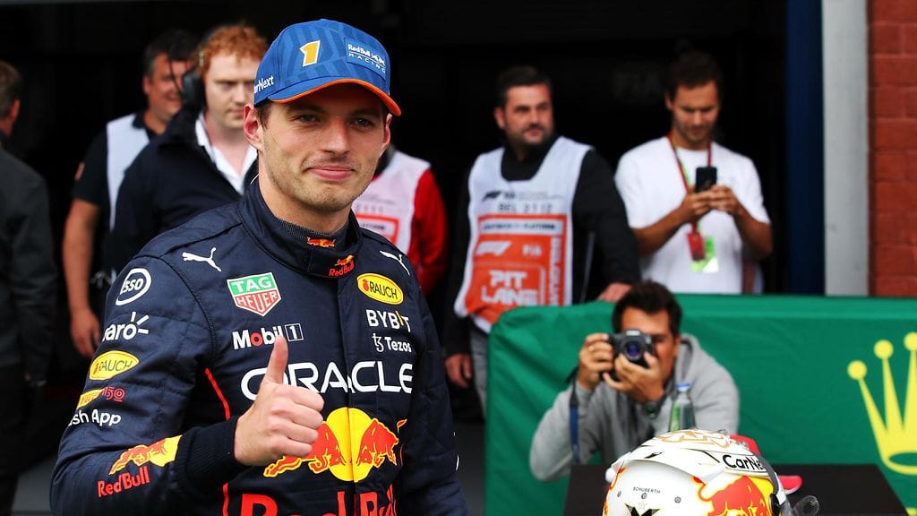 Max Verstappen on huonosta lähtöruudustaan huolimatta suurin suosikki Belgian GP:n voittajaksi.