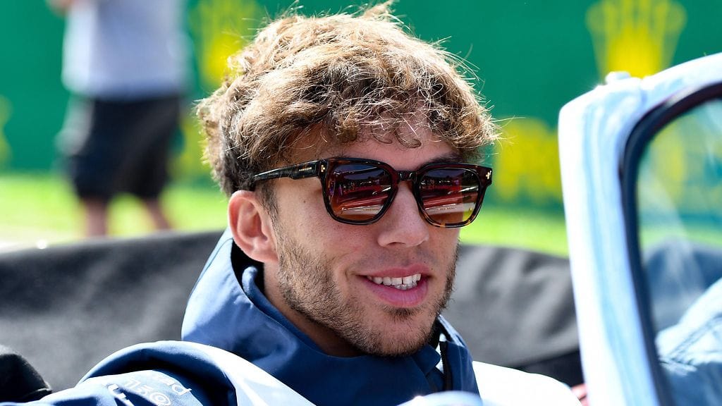 Pierre Gaslyn kommentti uuden sopimuksen viimeistelemisestä taltioitui videolle Belgian GP:ssä.