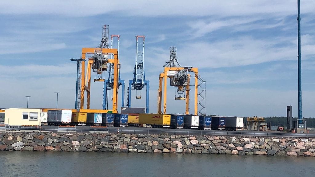 Helsingin Vuosaaren satama.