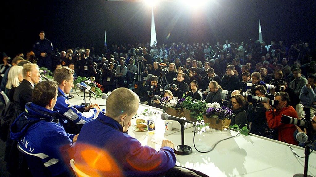 Jari Isometsän tiedotustilaisuus Lahden MM-hiihdoissa.