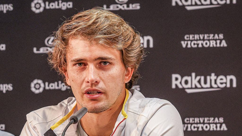 Alexander Zverev kärsii kovasta kivusta.