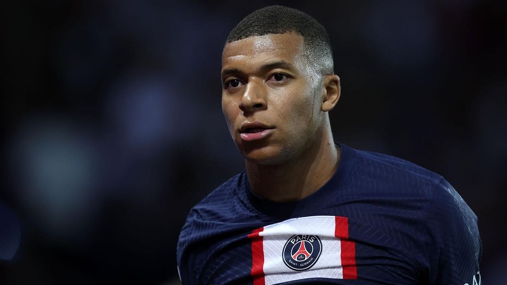 Kylian Mbappen PSG-sopimuksesta paljastui uutta tietoa.
