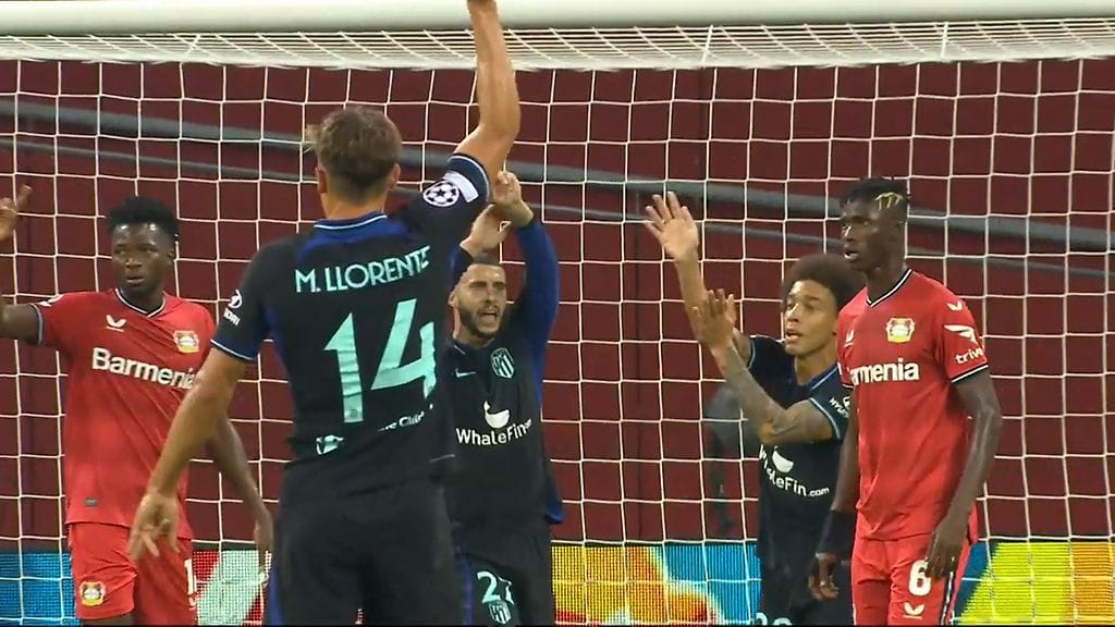 Atletico Madrid ei saanut rangaistuspotkua Bayer Leverkusenin selkeältä näyttäneestä käsivirheestä huolimatta.