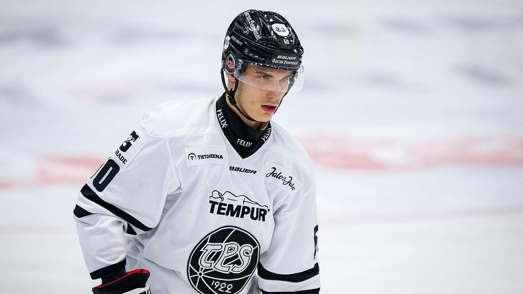 Juraj Slafkovsky ei loistanut TPS:ssä kuten Slovakian maajoukkueessa.