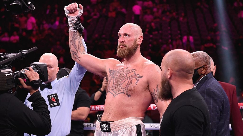 Robert Helenius ottelee lokakuussa Deontay Wilderia vastaan. Ottelun voittajaa saattaa odottaa MM-ottelu.