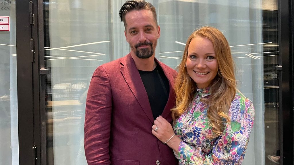 Ile Uusivuori ja Marja Hintikka saapuivat TTK-lähetykseen.