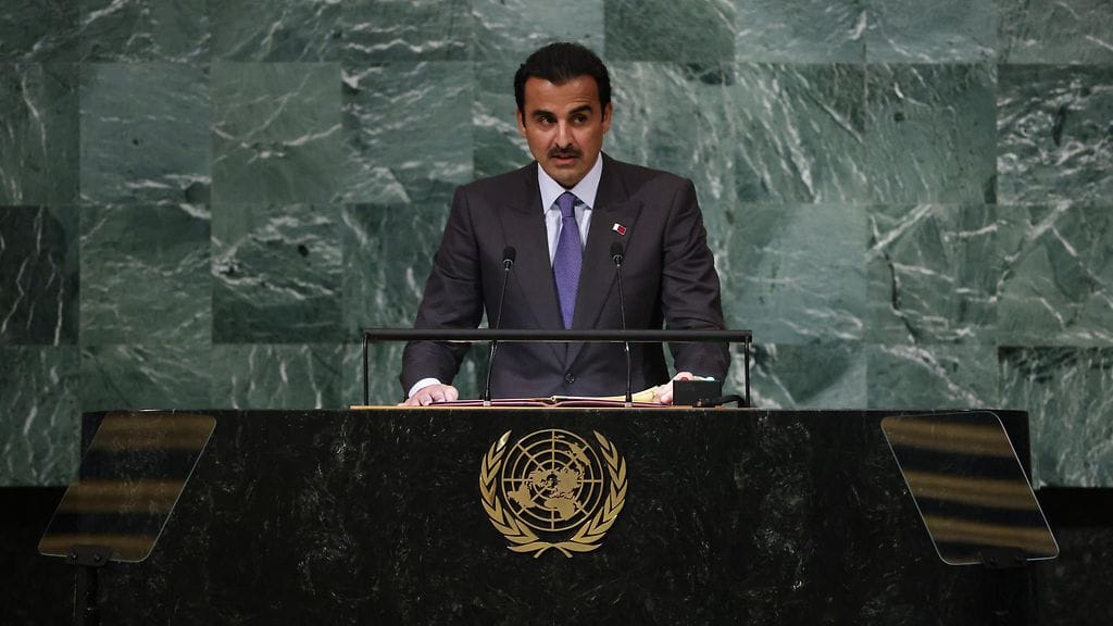 Qatarin emiiri Tamim bin Hamad al-Thani vakuutti YK:n kokouksessa, että maa ottaa kaikki jalkapallofanit avosylin vastaan ilman syrjintää.