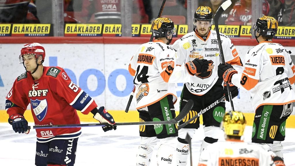 HIFK-puolustajan avaus pahasti pieleen: KooKoo kiittää ja kuittaa johtomaalilla