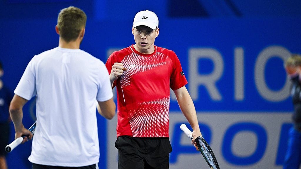 Harri Heliövaara ja Lloyd Glasspool selviytyivät Metzin turnauksen loppuotteluun.