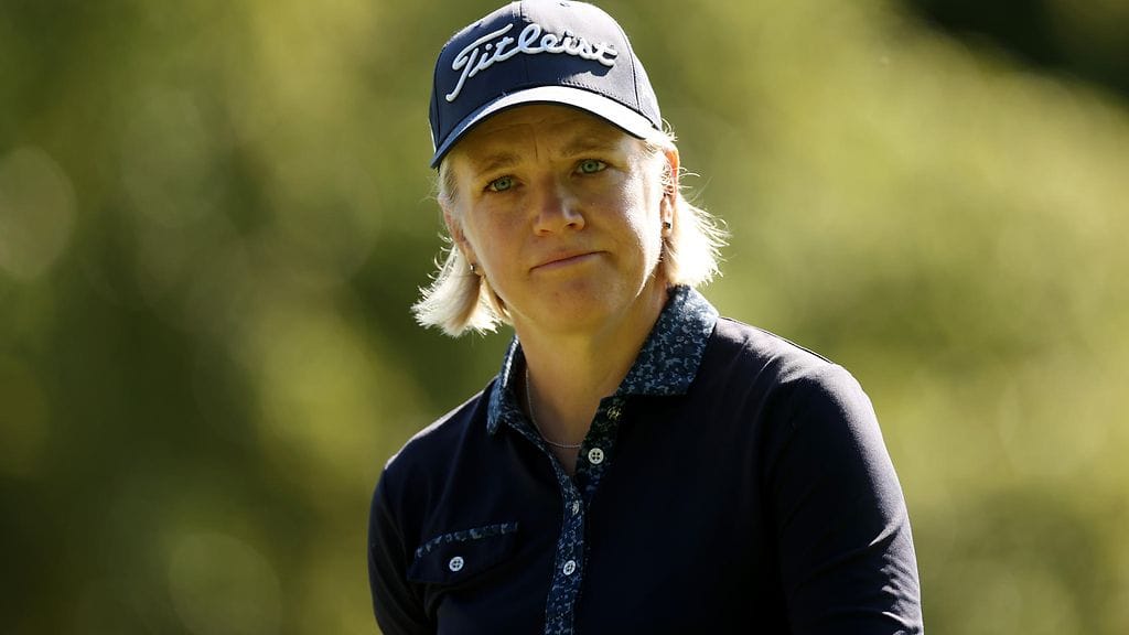 Ursula Wikström golfasi Irlannissa toiseksi.