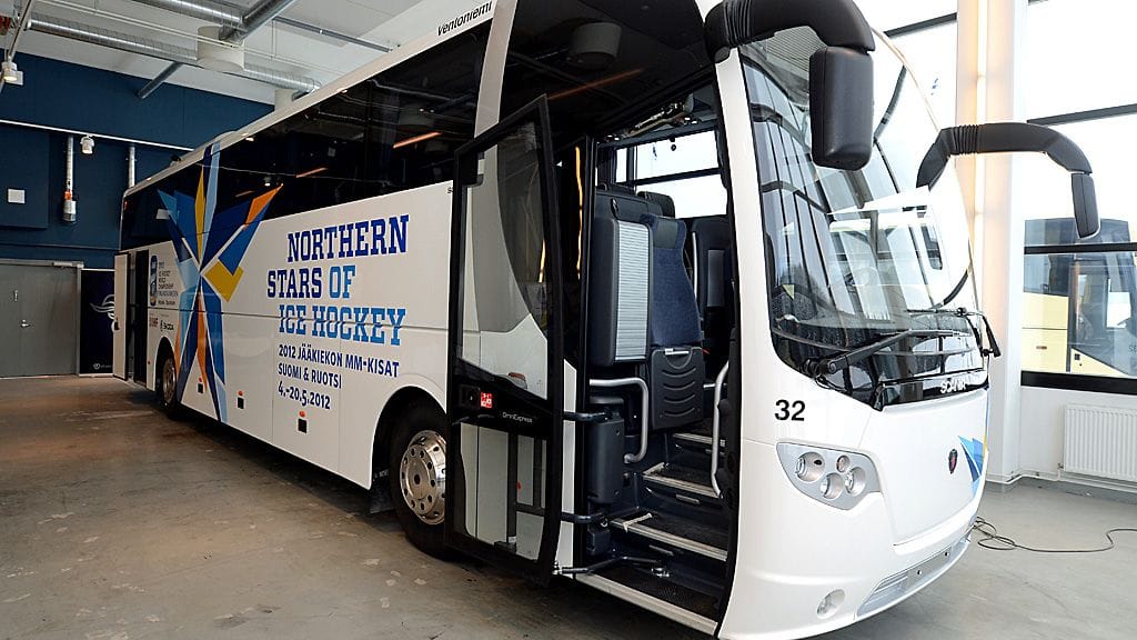 Näillä busseilla MM-joukkueet liikkuvat