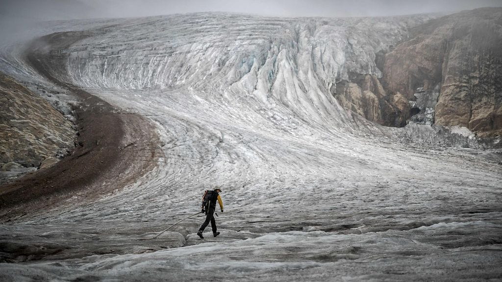 Kuva Ulrichenin kylän yläpuolelta Sveitsistä tämän kuun alkusta.