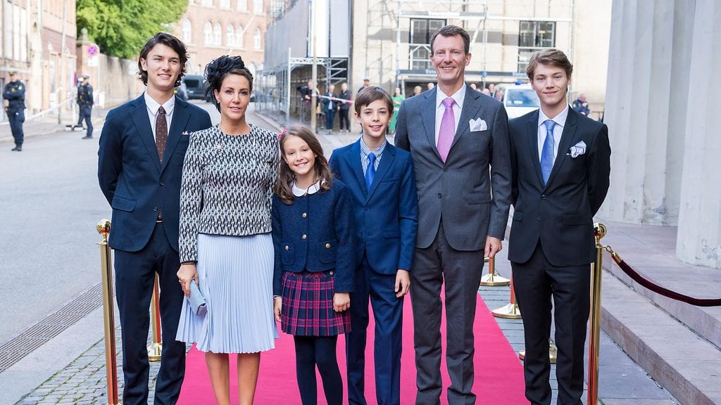 Tanskan prinssi Joachim kommentoi äitinsä kuningatar Margareetan yllätyspäätöstä.