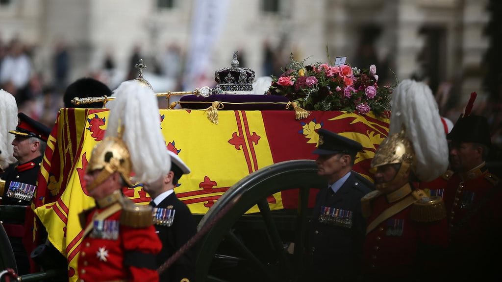 kuningatar Elisabet arkku