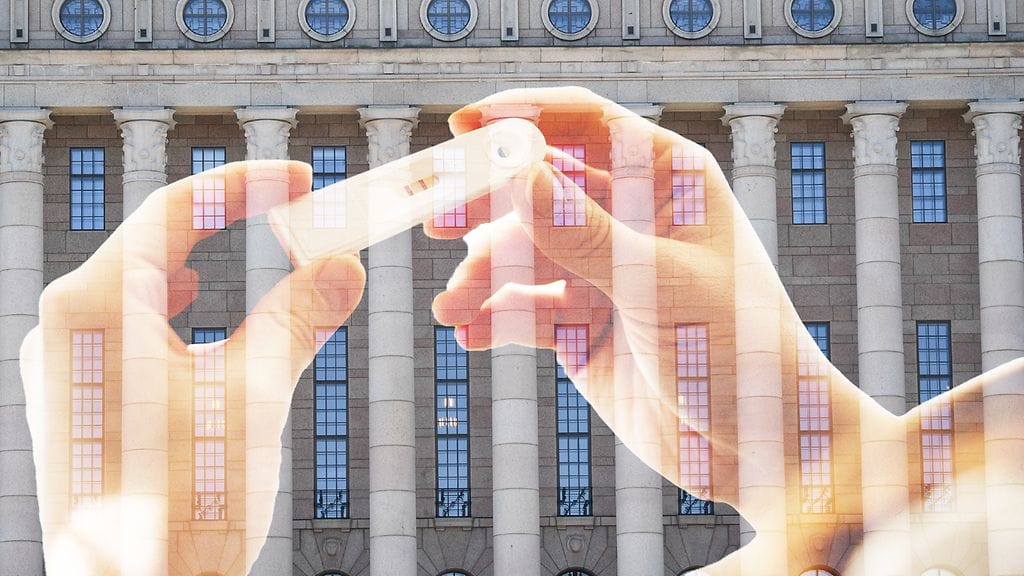 Uuden lain mukaan raskaudenkeskeytyksen voi tehdä omasta pyynnöstä 12. raskausviikkon loppuun saakka.