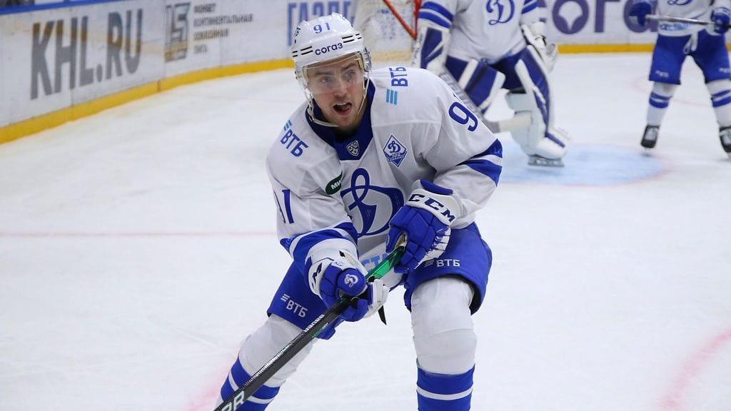 Jordan Weal pelaa tällä kaudella KHL:ää Moskovan Dynamon nutussa.