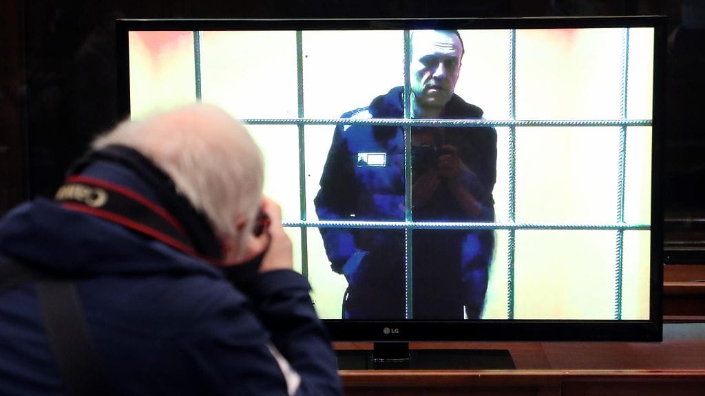 Navalnyi television läpi nähtynä.