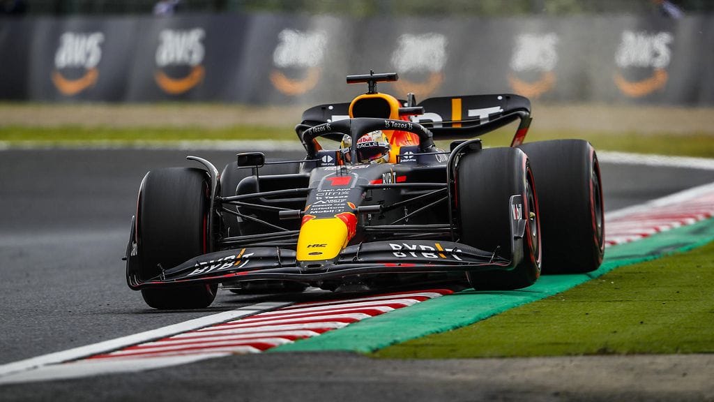 Max Verstappen oli nopein kolmansissa harjoituksissa.