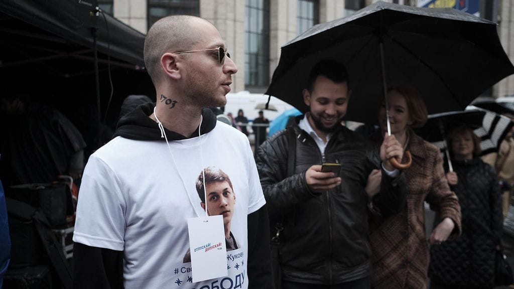 Rap-artisti Oxxxymironin tuotanto on suosittua erityisesti venäläisten nuorten keskuudessa.