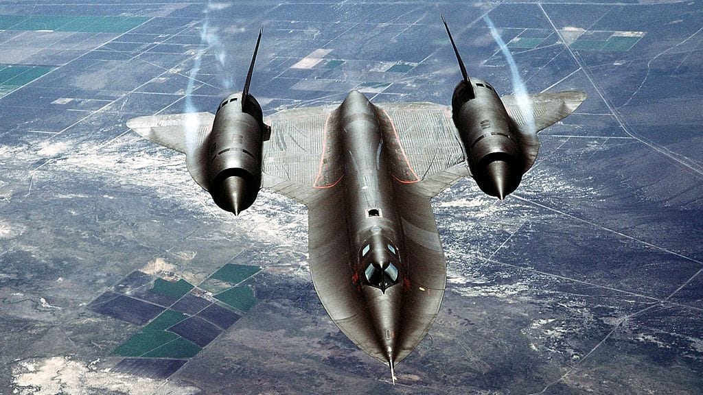 Lockheed Blackbird -konetta käytetään yleensä tiedusteluun.