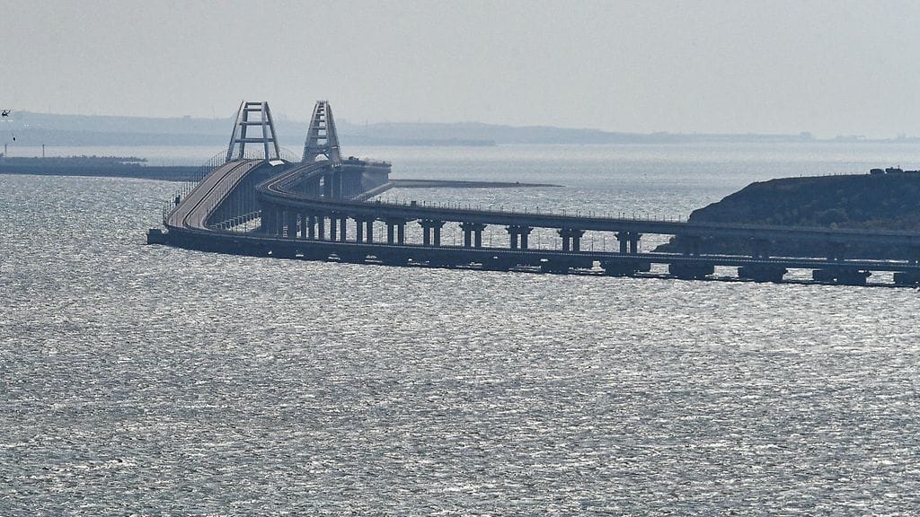 Krimin silta lokakuussa 2022.