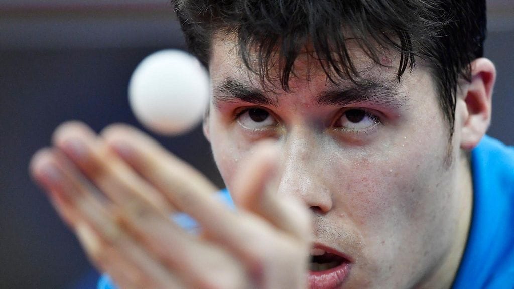 Masennus yllätti Benedek Olahin.