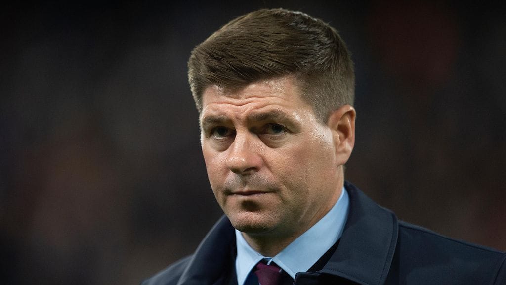 Steven Gerrard sai potkut Valioliigan Aston Villan peräsimestä.