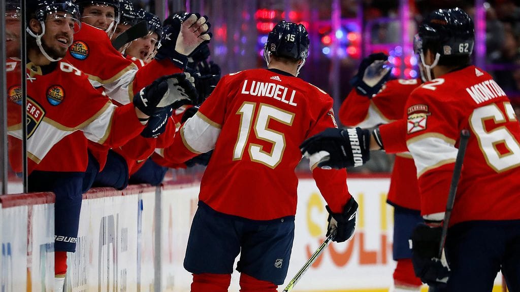 Anton Lundell tuuletti kauden avausmaaliaan.