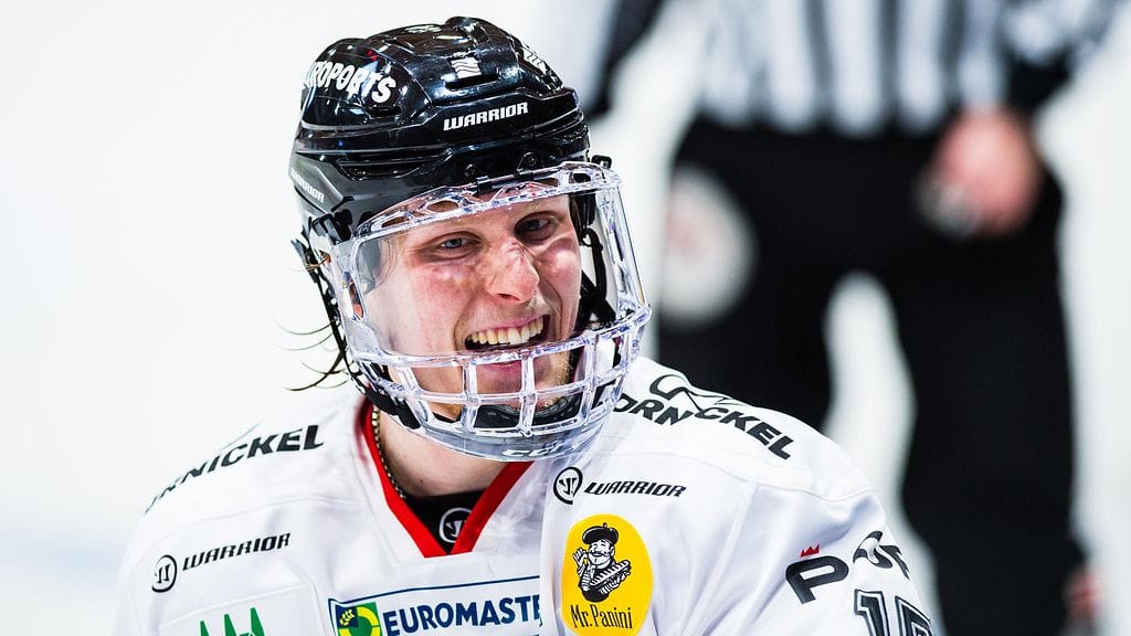 Aleksi Varttinen on viimeksi pelannut SM-liigassa keväällä 2021.