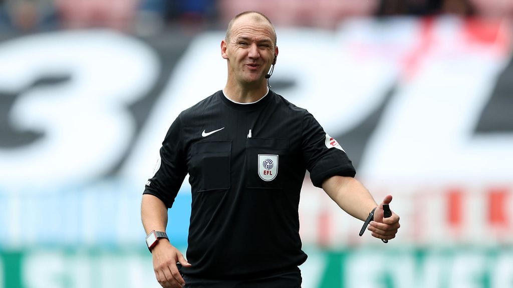 Bobby Madley tuomaroi viime kesänä Englannin toiseksi korkeimmalla sarjatasolla.