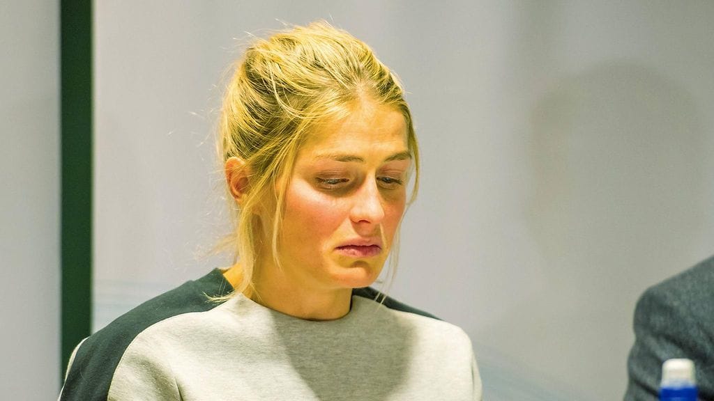 Therese Johaug sai dopingkärynsä jälkeen viestin kilpakumppaniltaan Charlotte Kallalta.