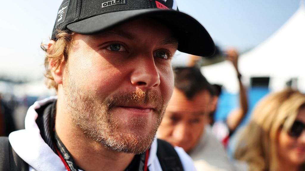 Valtteri Bottas oli tyytyväinen mies Meksikon aika-ajojen jälkeen.