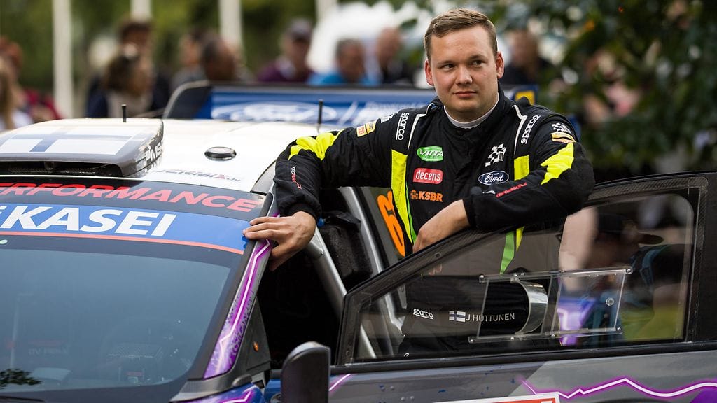 Jari Huttusen ura rallin MM-sarjassa on vaakalaudalla.