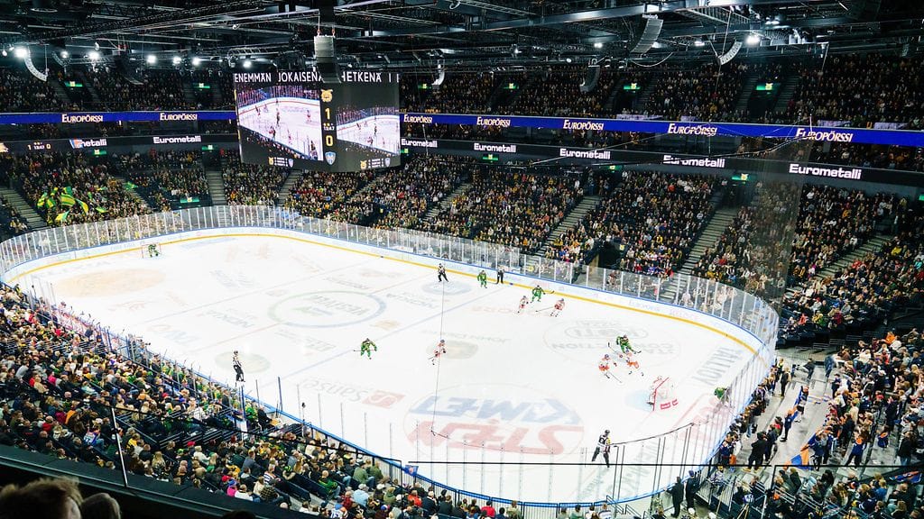 Nokia Arenan jää