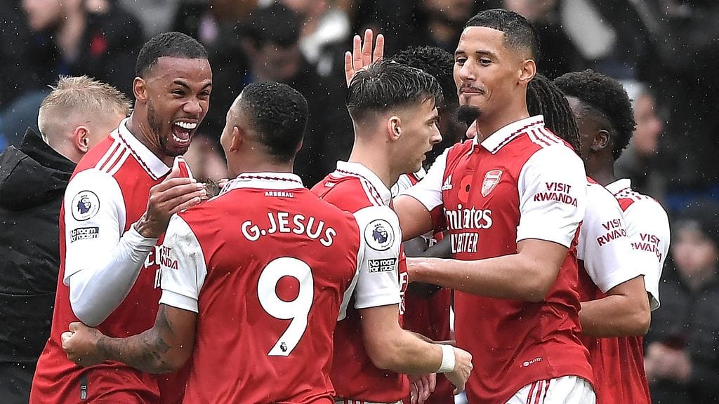 Arsenal kukisti Chelsean Valioliigan huippuottelussa.